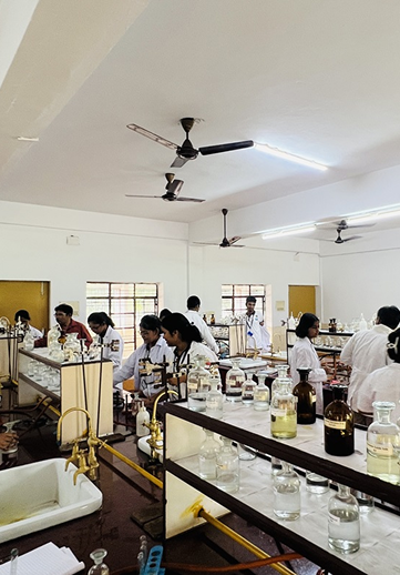 CHEMISTRY  LAB view 4